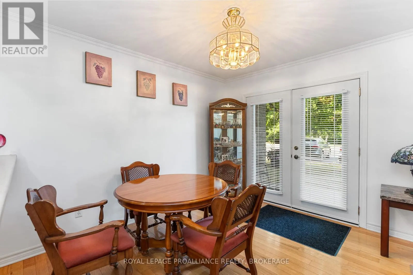 1102 - 237 OAK STREET, #1102