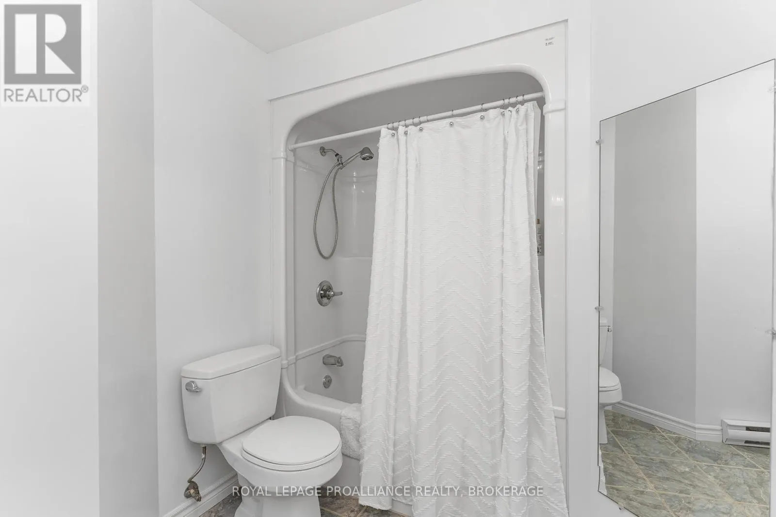 1102 - 237 OAK STREET, #1102