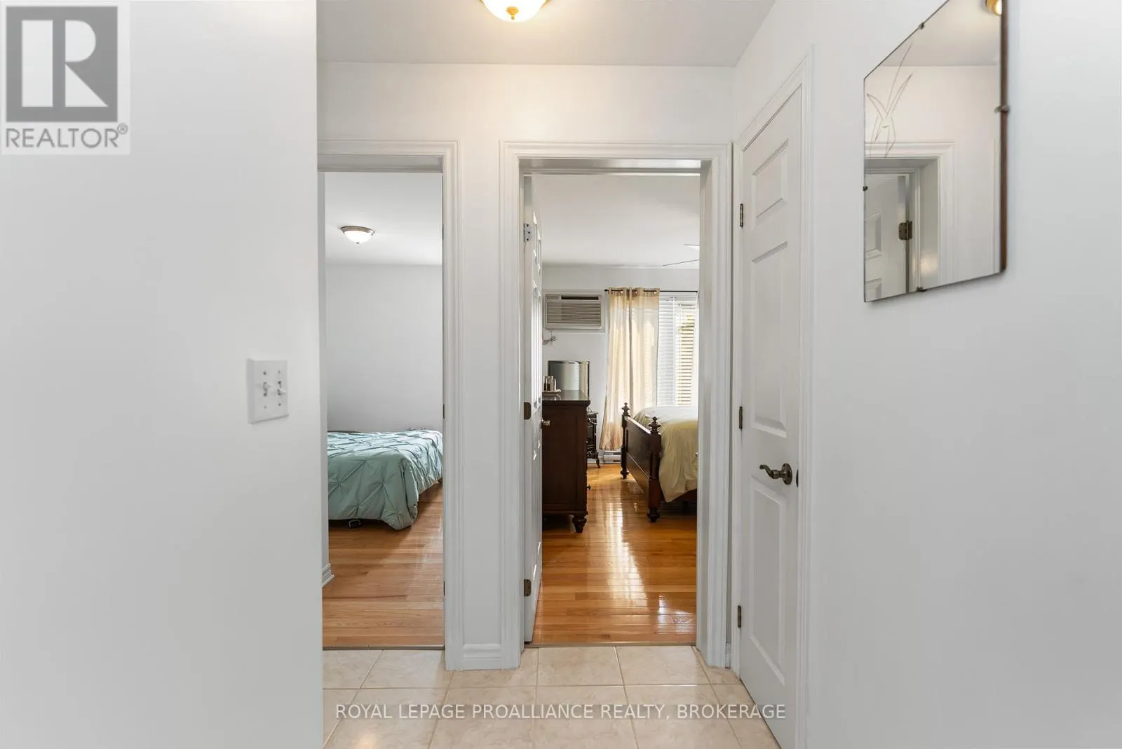1102 - 237 OAK STREET, #1102