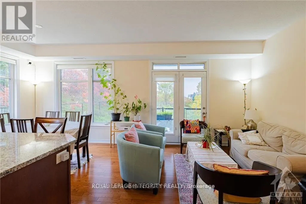 103 - 160 GUELPH PRIVATE
