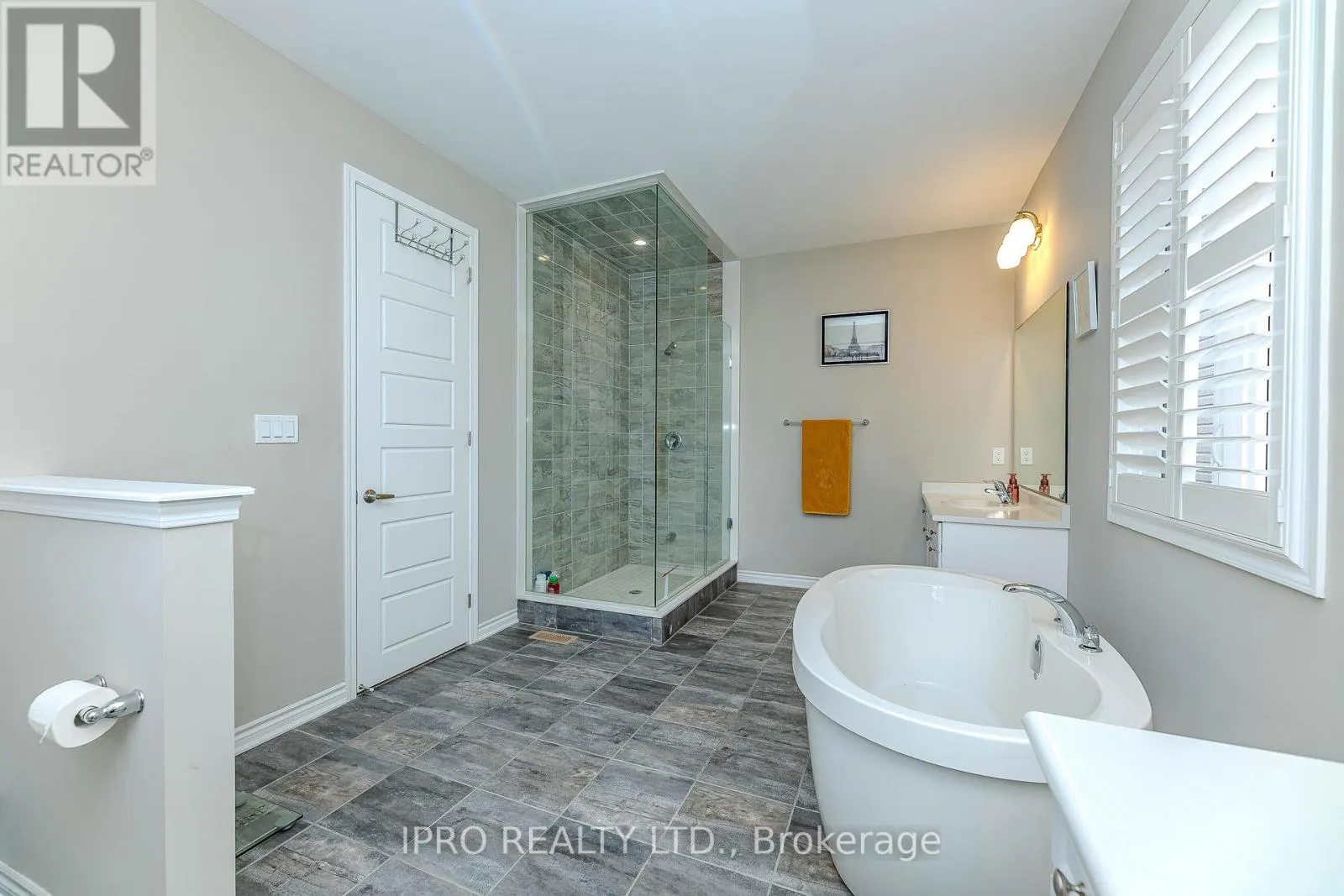 296 RIDGE ROAD
