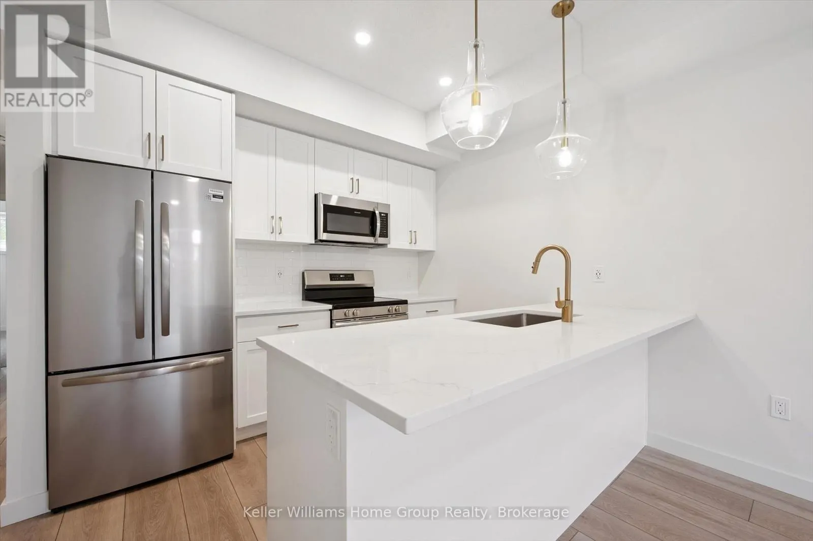 137 - 824 WOOLWICH STREET, #137