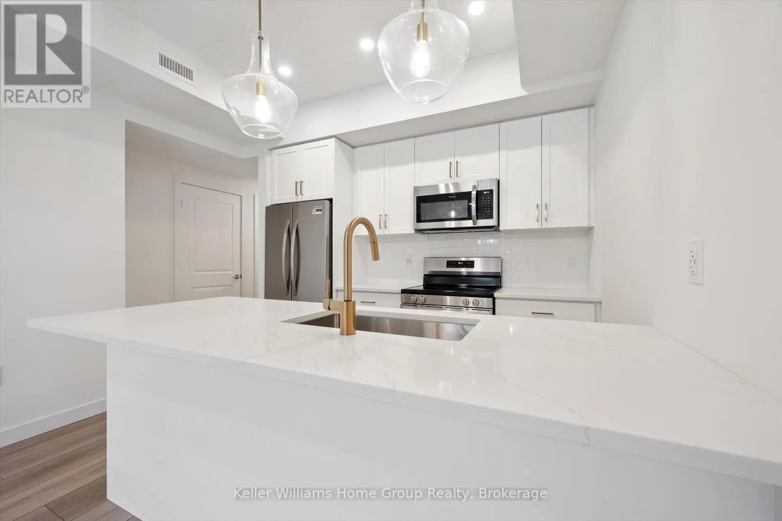 137 - 824 WOOLWICH STREET, #137