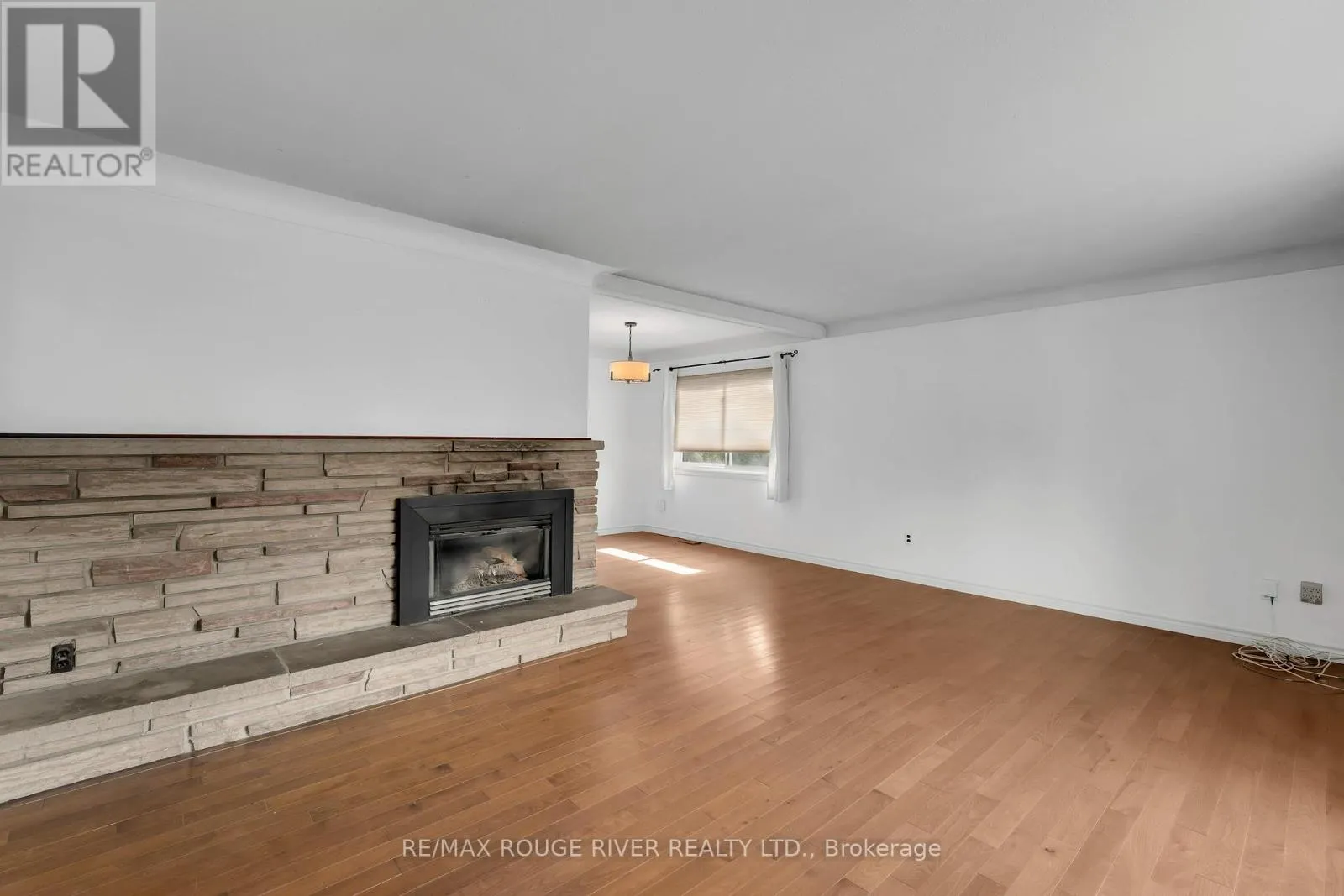 1261 PRINCE CHARLES DRIVE