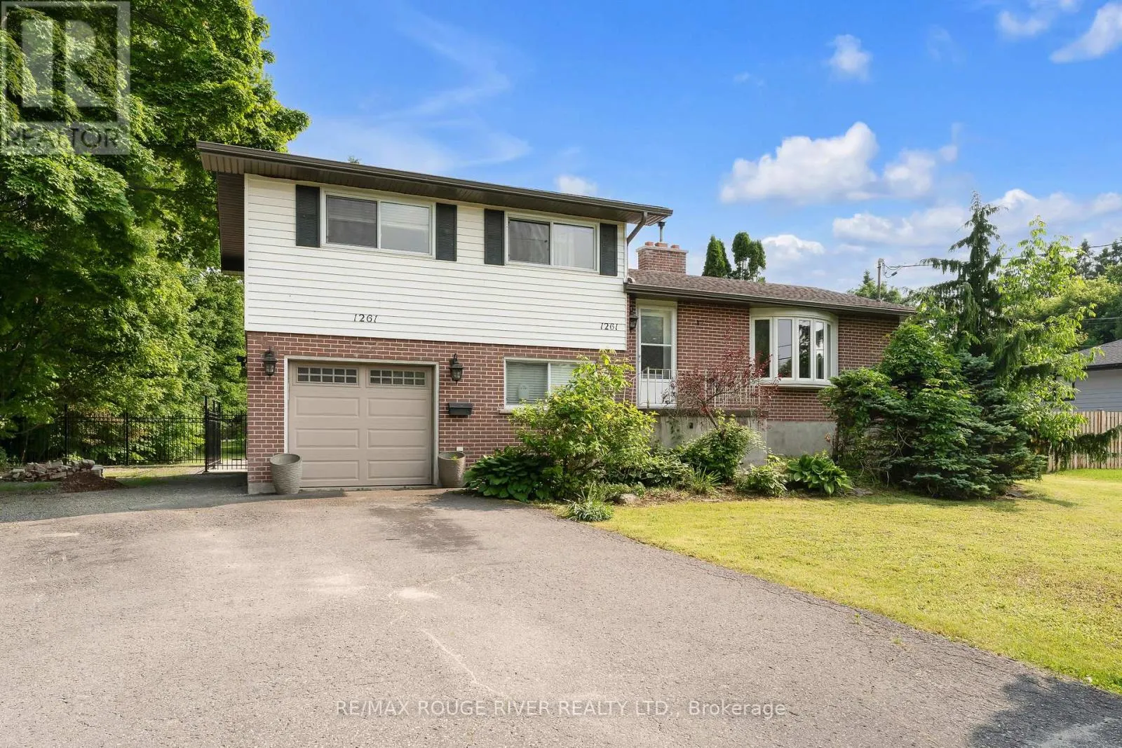 1261 PRINCE CHARLES DRIVE