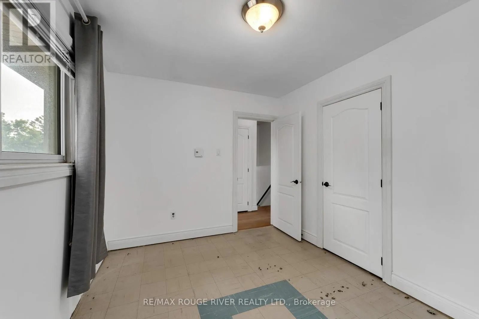 1261 PRINCE CHARLES DRIVE