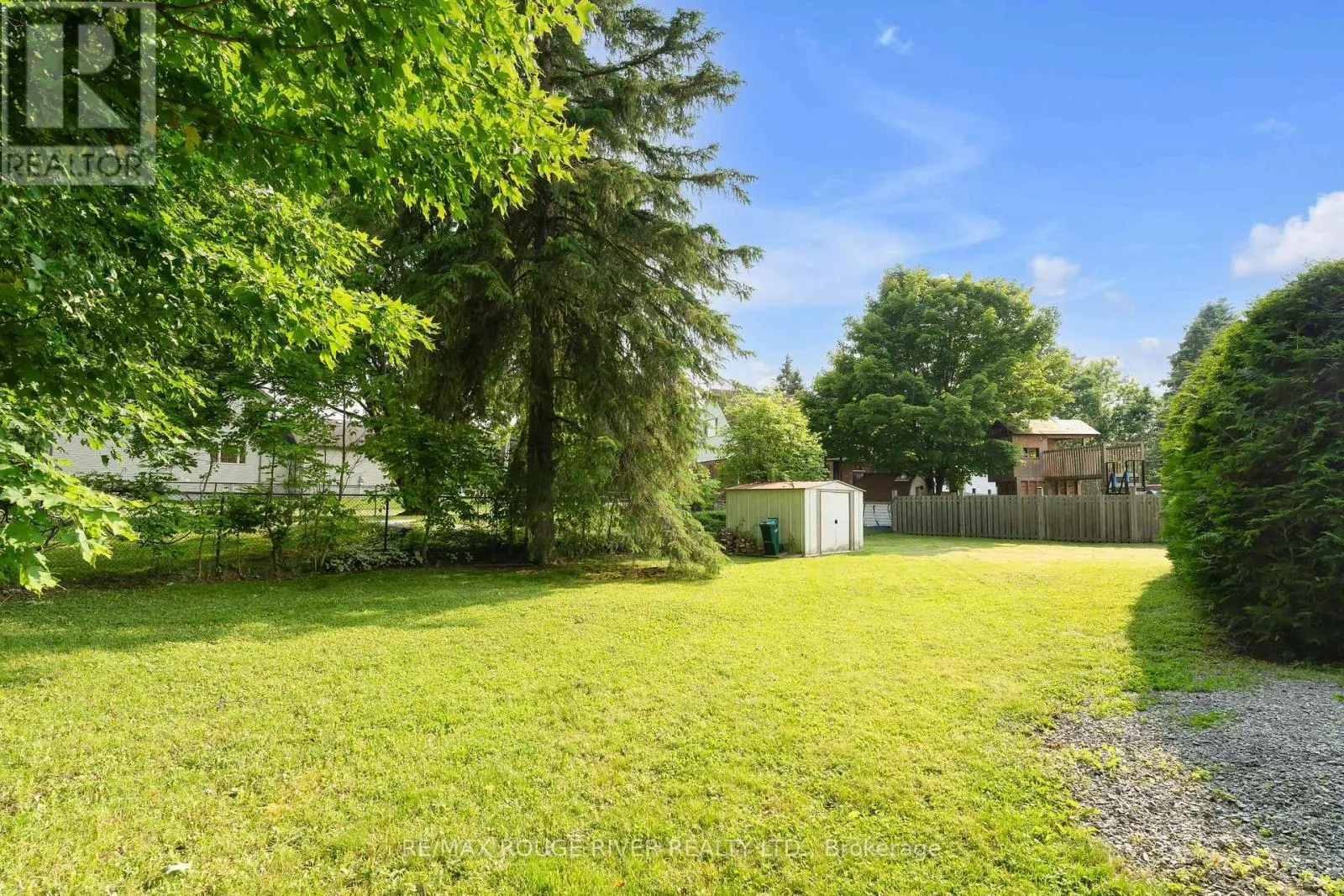 1261 PRINCE CHARLES DRIVE
