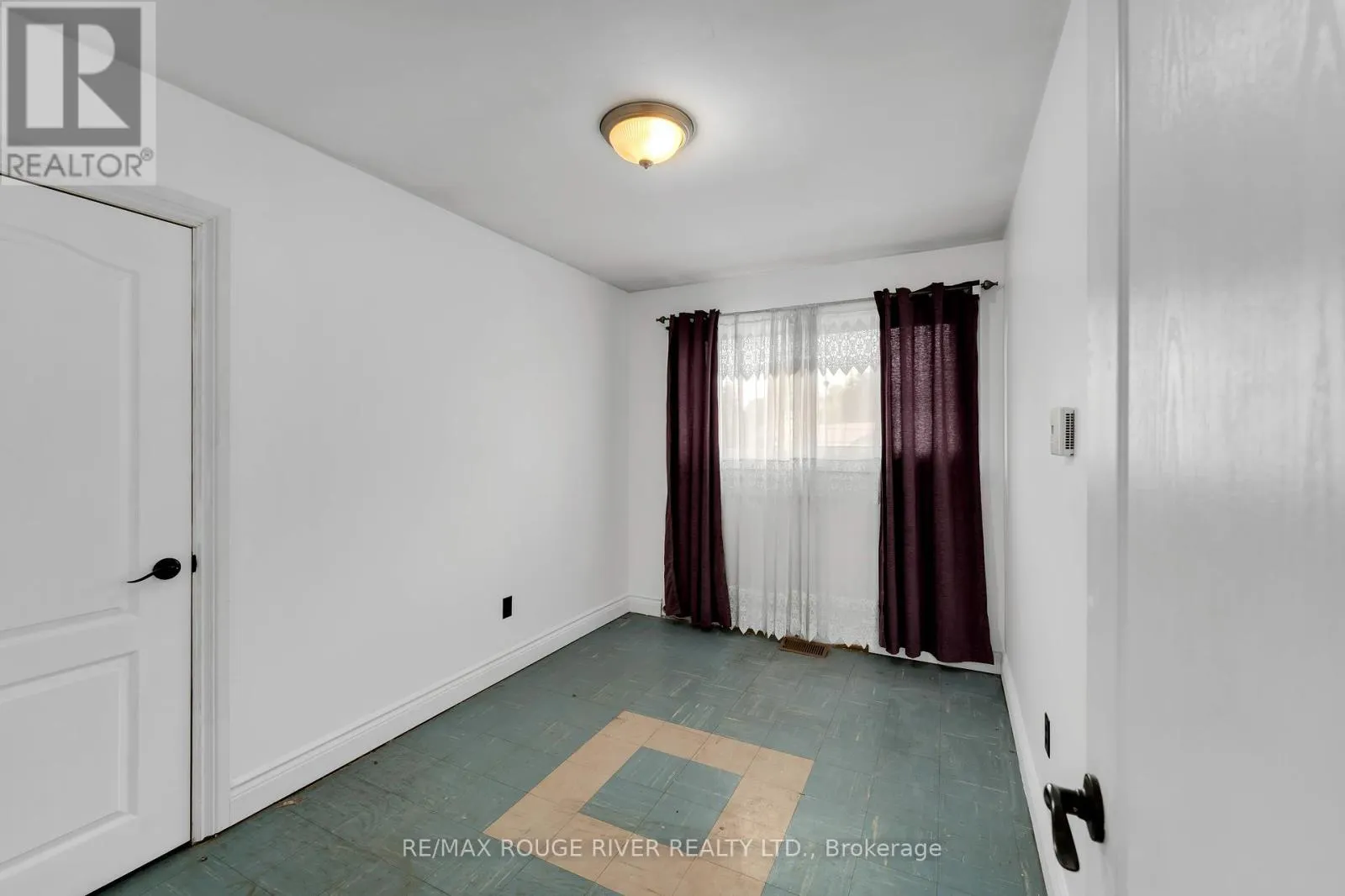 1261 PRINCE CHARLES DRIVE