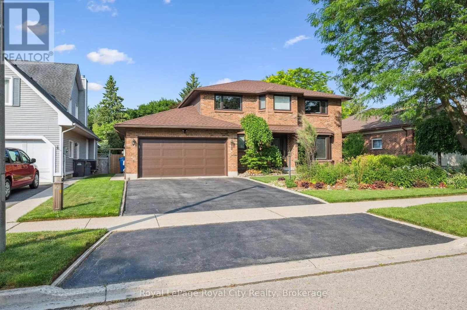 8 FORSTER DRIVE