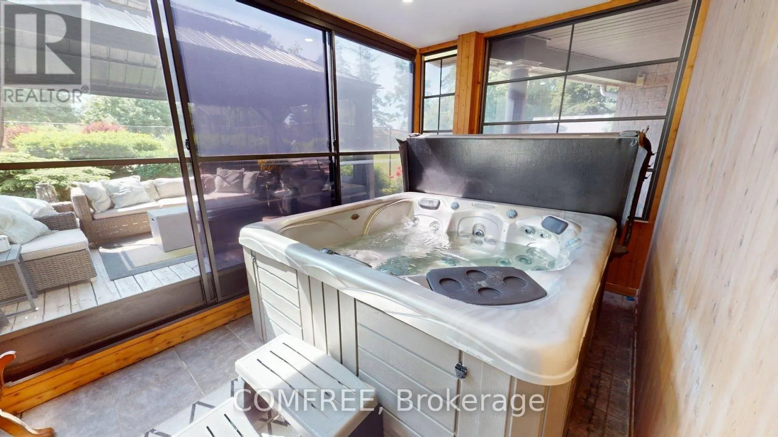 477 FAIRVIEW STREET