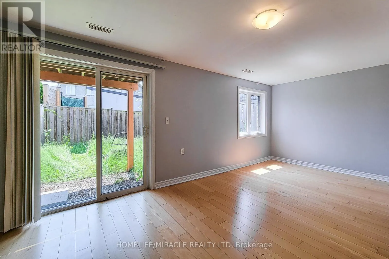 77 HIGHGATE DRIVE