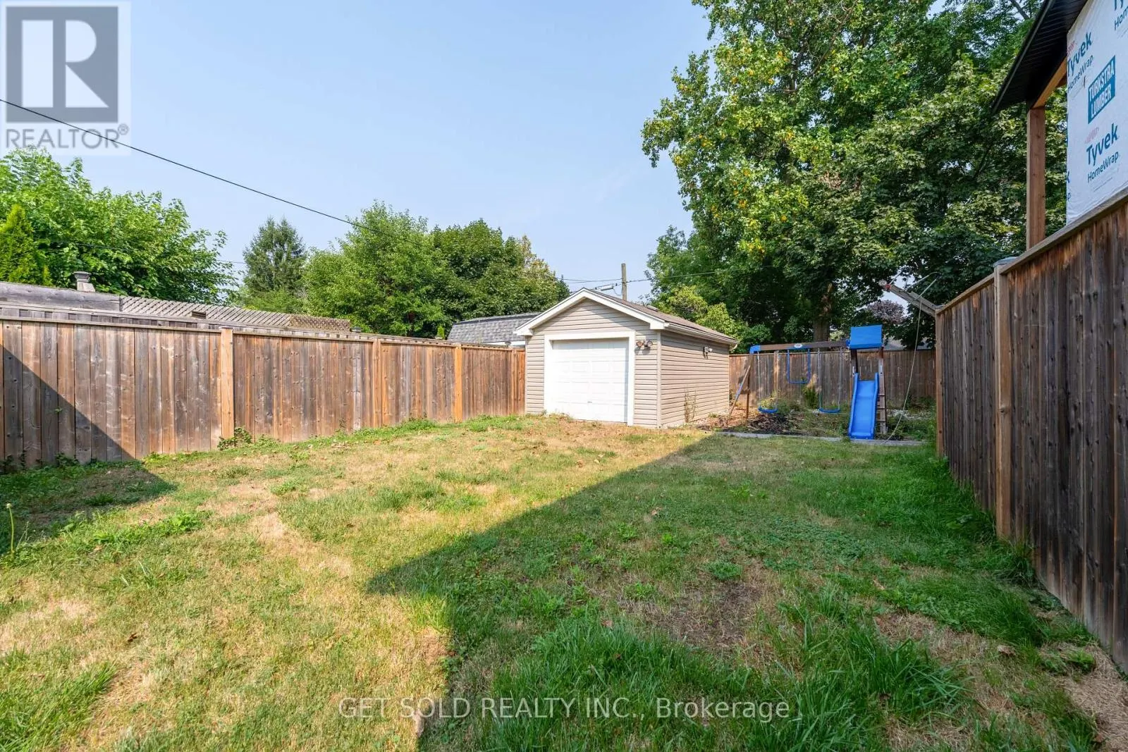 37 MAPLECREST AVENUE