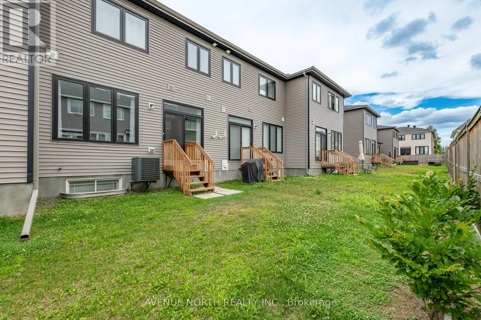 121 ANGELONIA CRESCENT