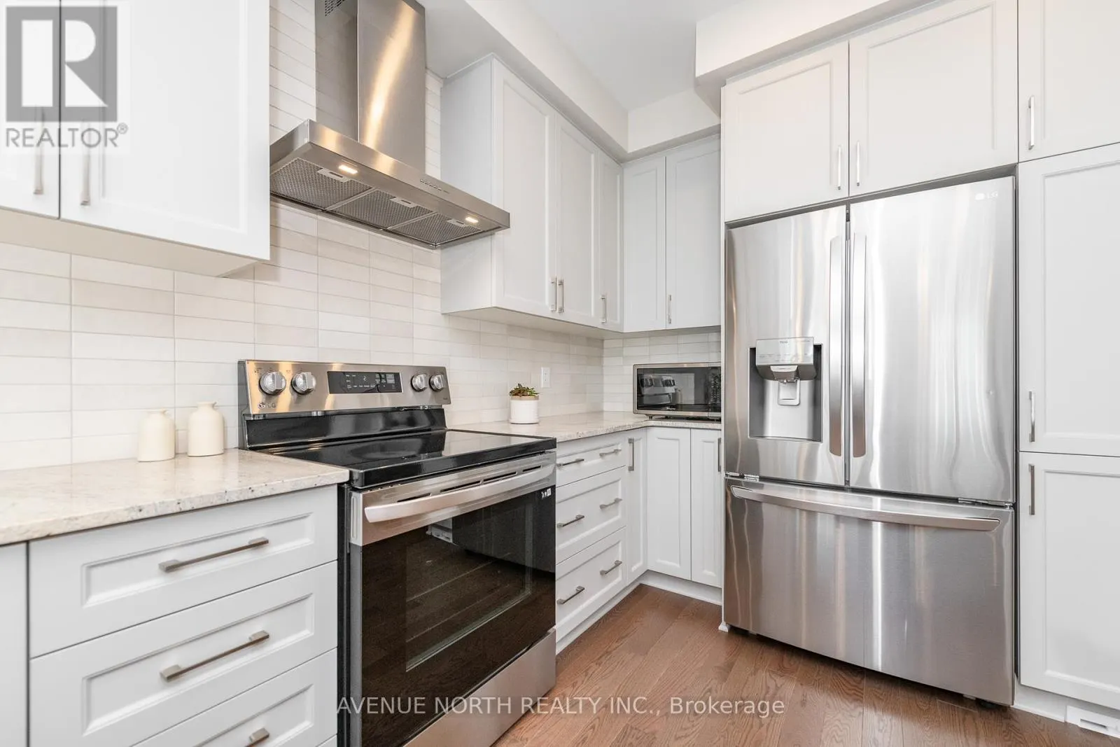 121 ANGELONIA CRESCENT