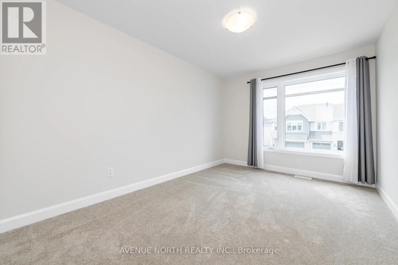 121 ANGELONIA CRESCENT