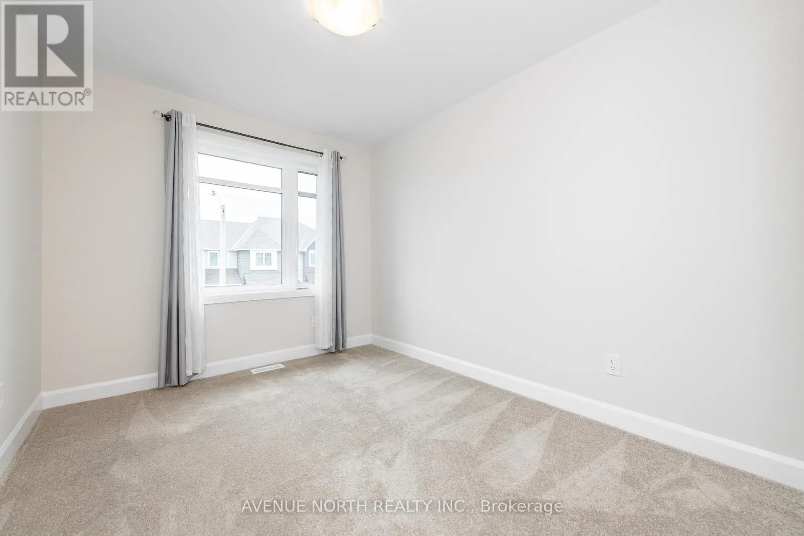 121 ANGELONIA CRESCENT