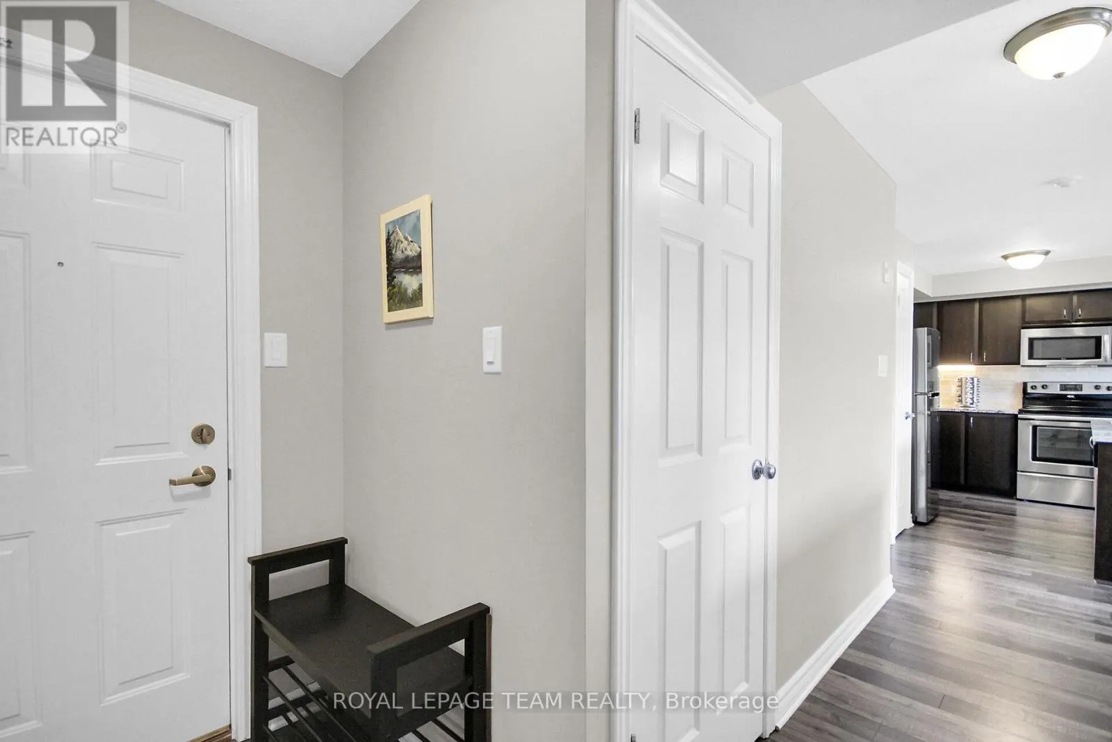 5 - 46 BARNSTONE DRIVE