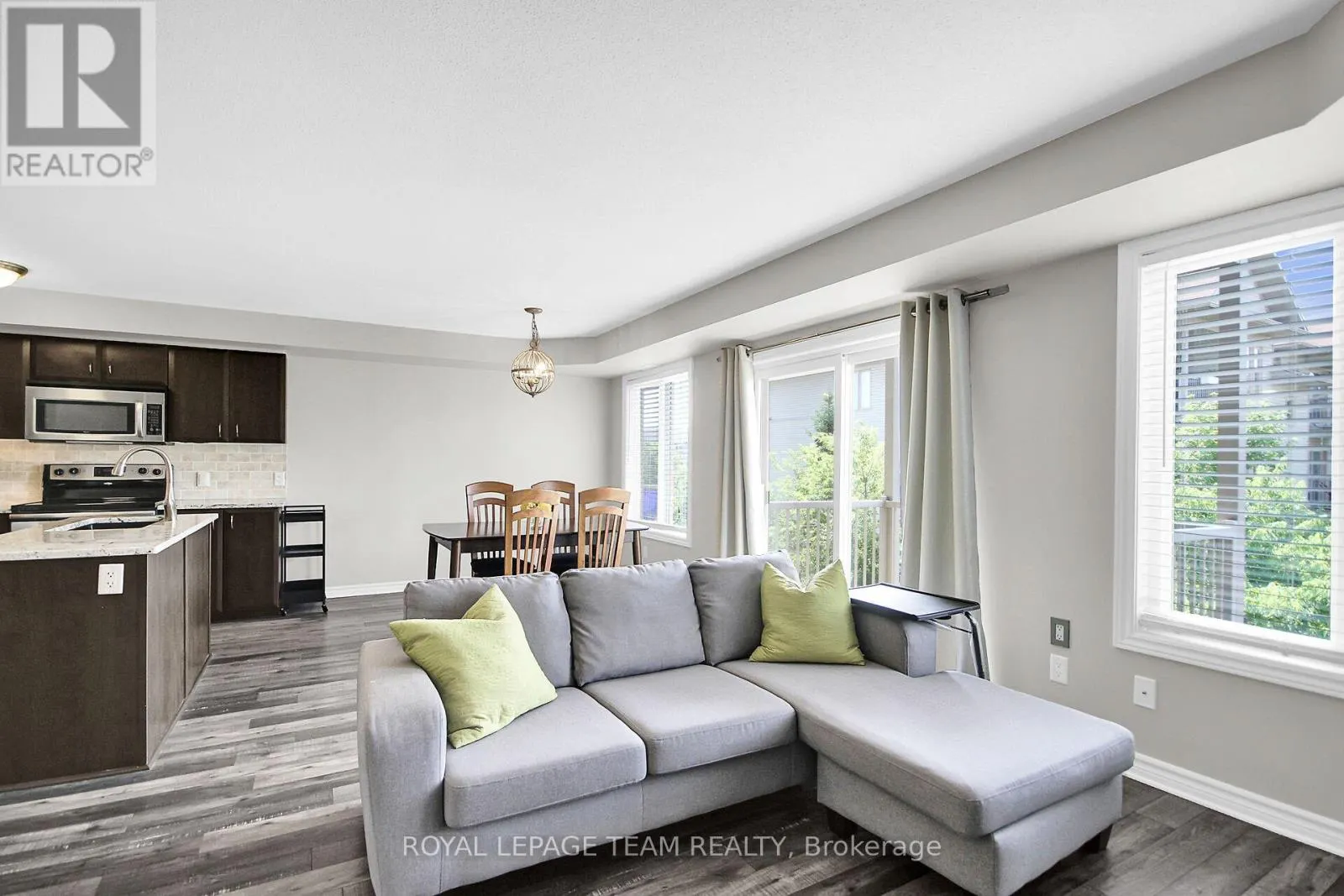 5 - 46 BARNSTONE DRIVE
