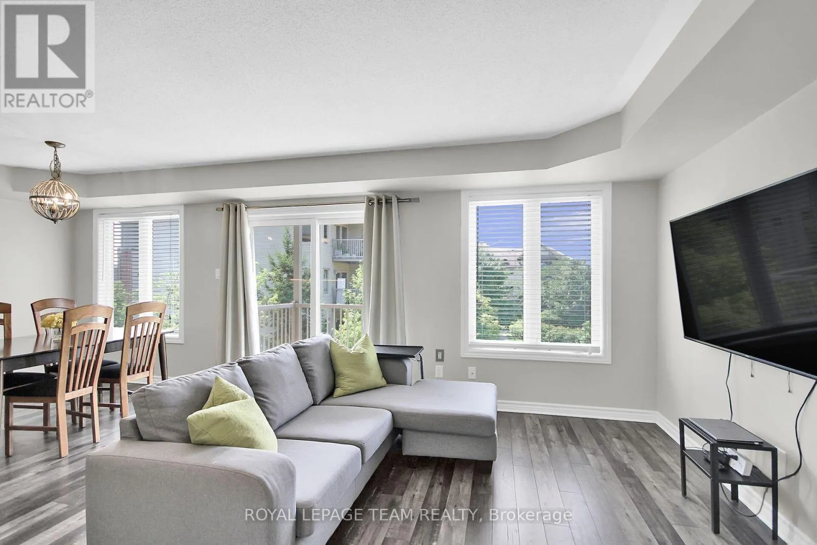 5 - 46 BARNSTONE DRIVE