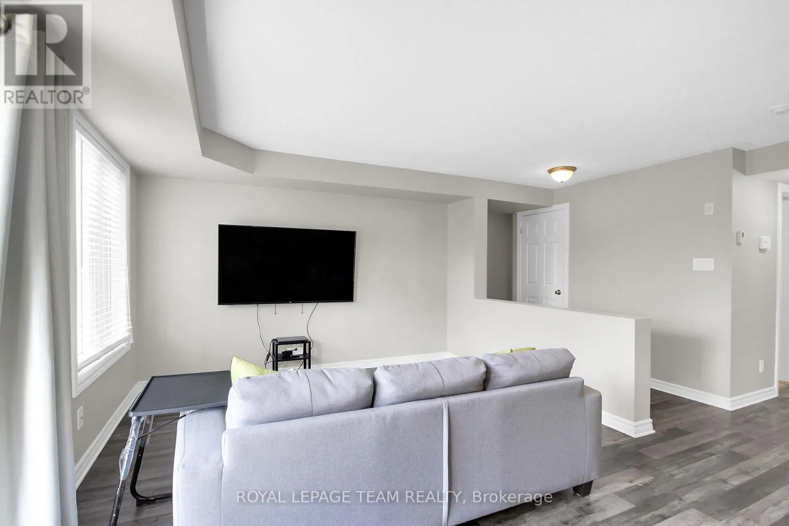 5 - 46 BARNSTONE DRIVE