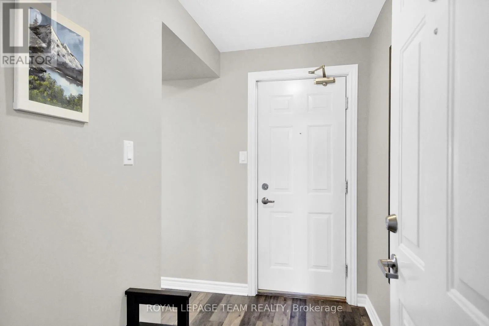 5 - 46 BARNSTONE DRIVE