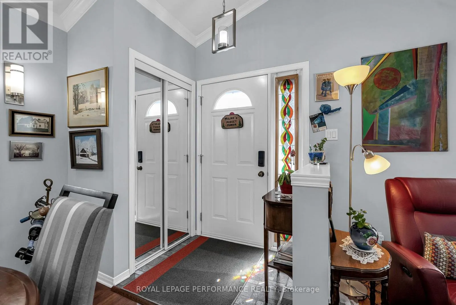 1526 FRANK COURT