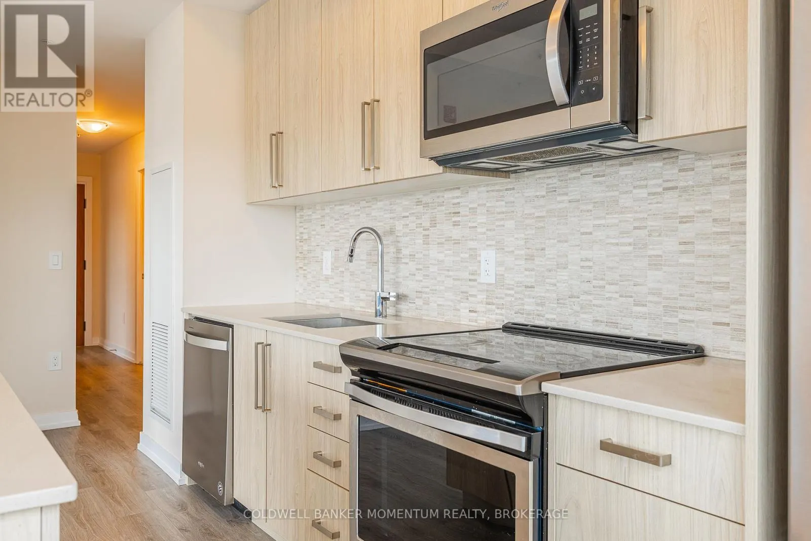 416 - 121 HIGHWAY 8, #416