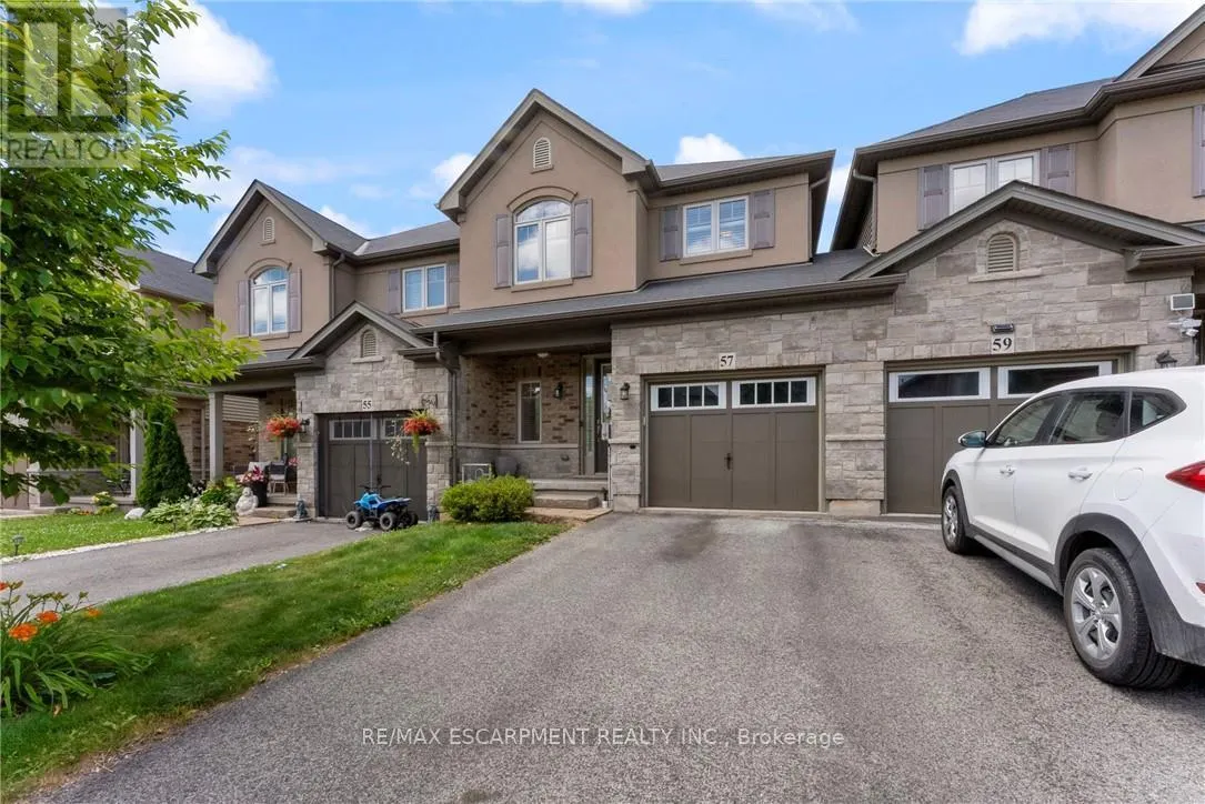 57 SEXTON CRESCENT