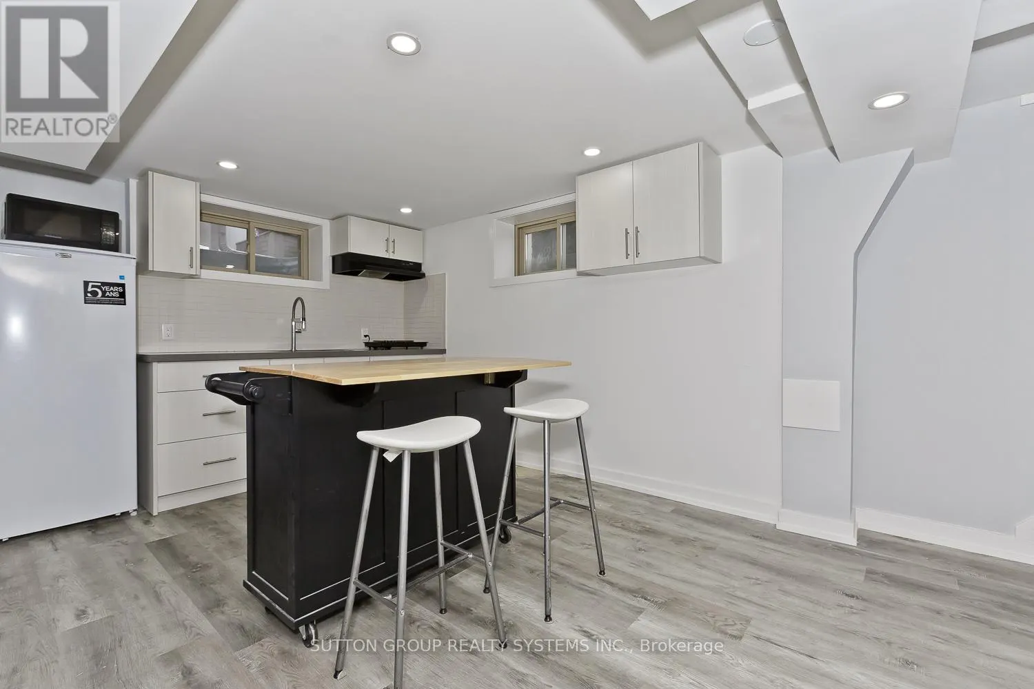 359 BUNTING ROAD