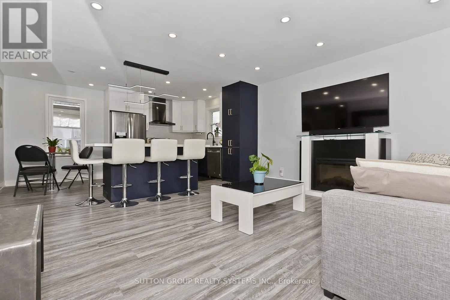 359 BUNTING ROAD