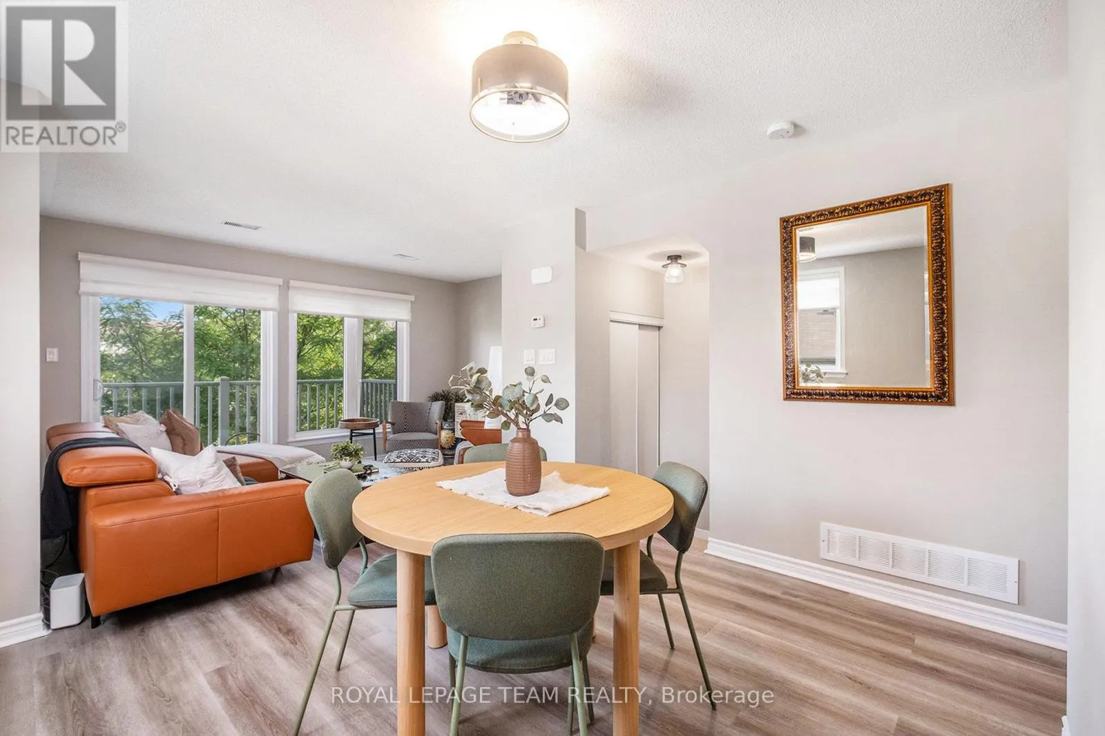58 - 168 URBANCREST PRIVATE