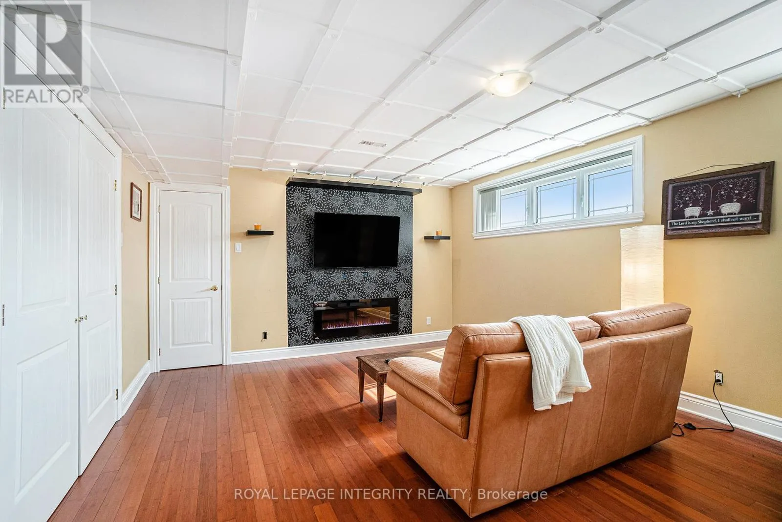 55 ROWAN DRIVE