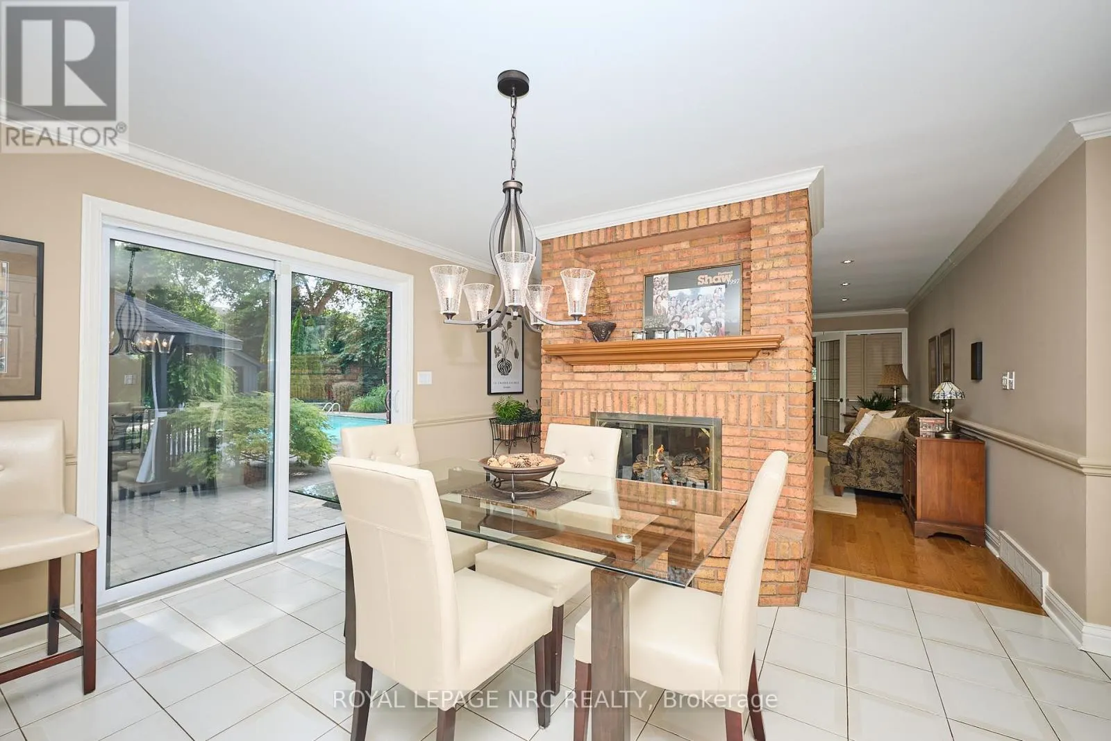 14 SHORTHILL PLACE