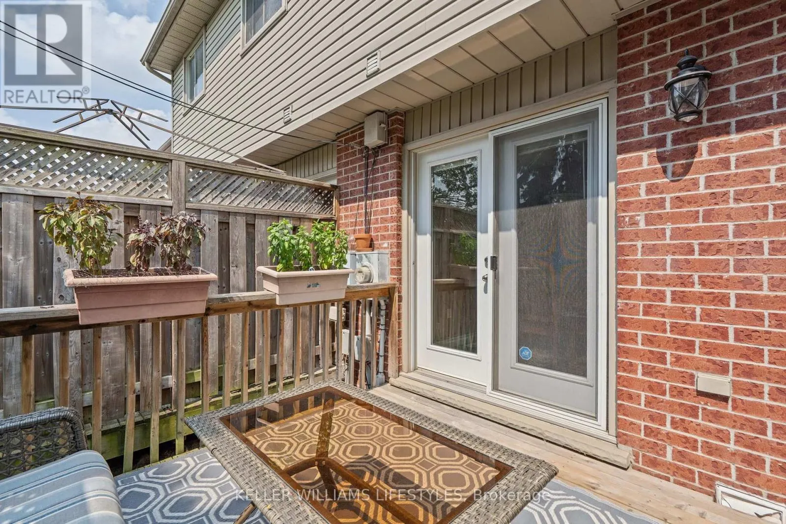 34 - 151 MARTINET AVENUE, #34