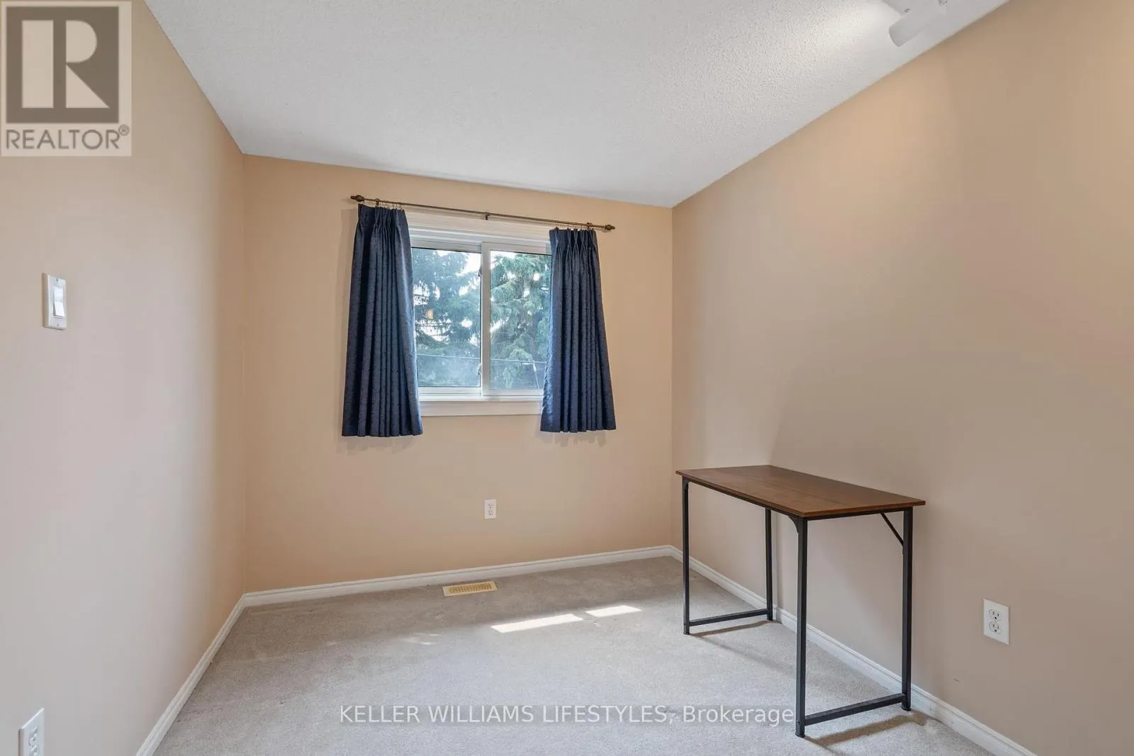 34 - 151 MARTINET AVENUE, #34