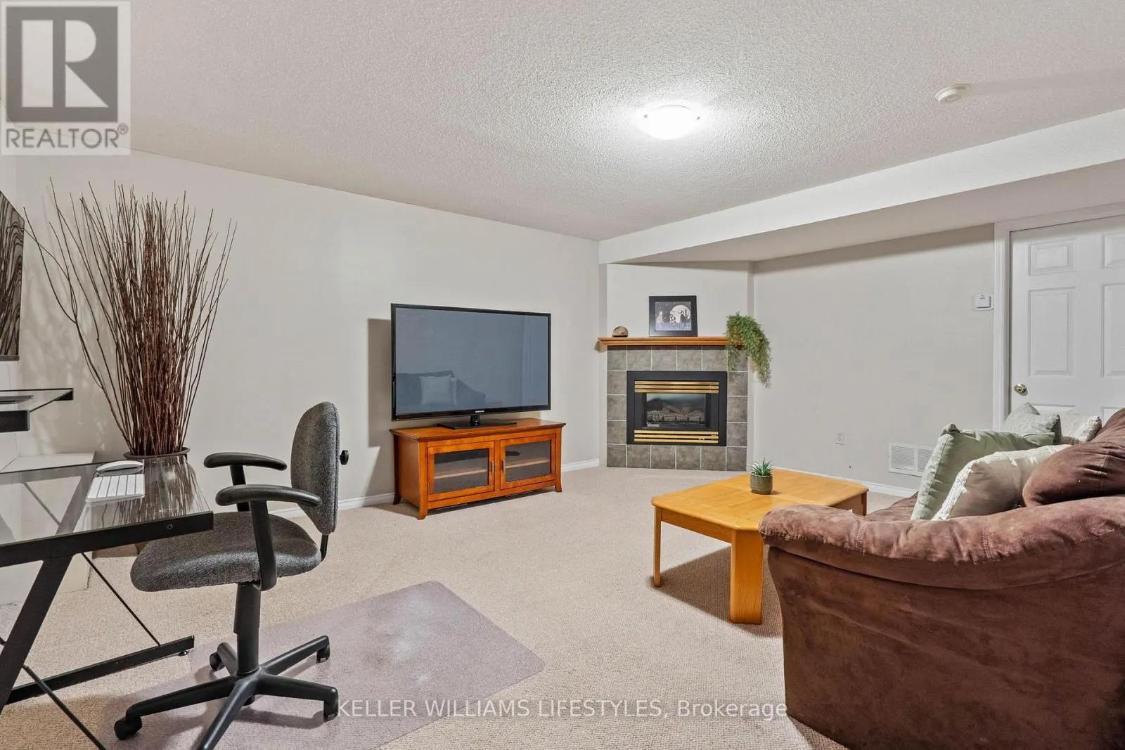 34 - 151 MARTINET AVENUE, #34