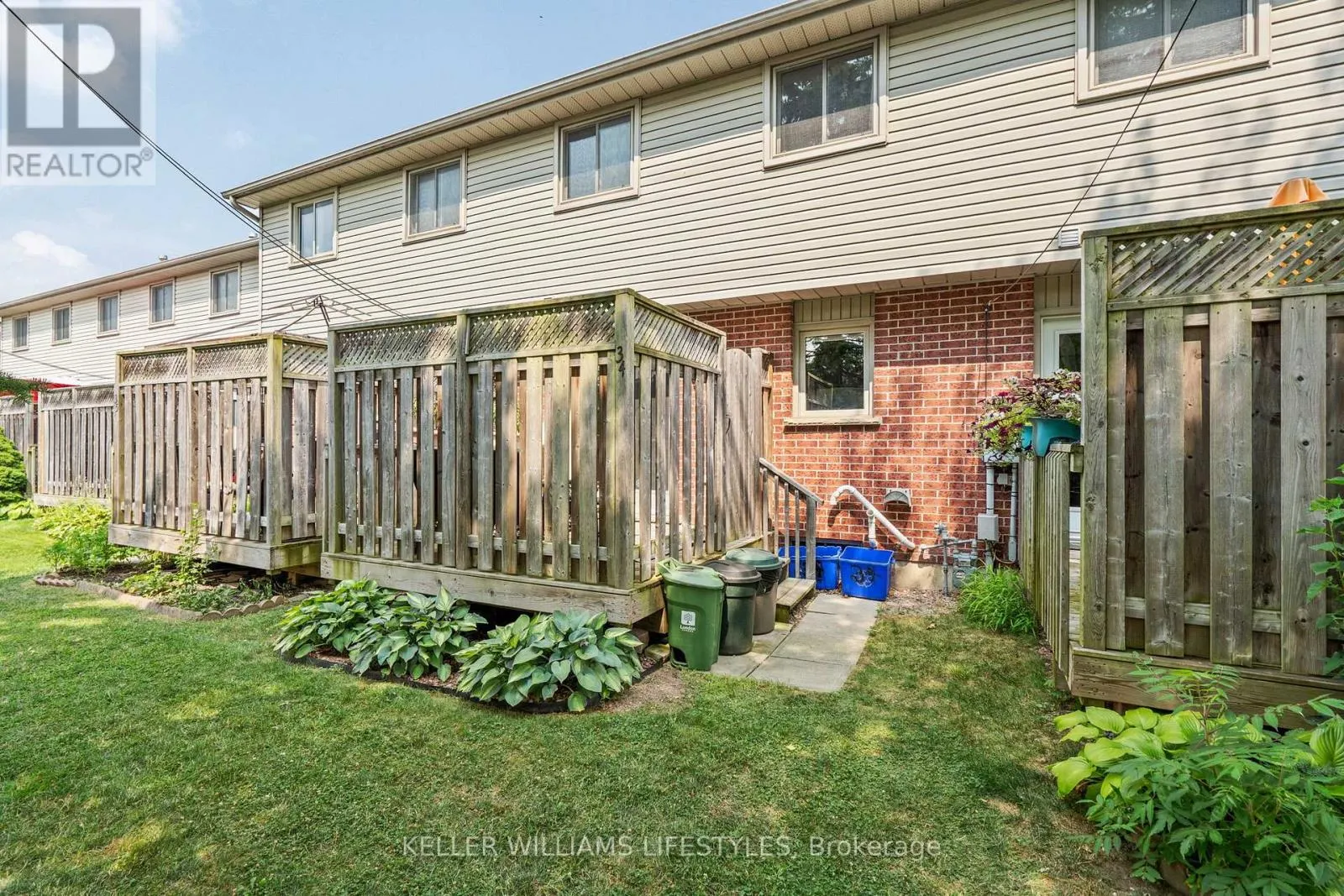 34 - 151 MARTINET AVENUE, #34