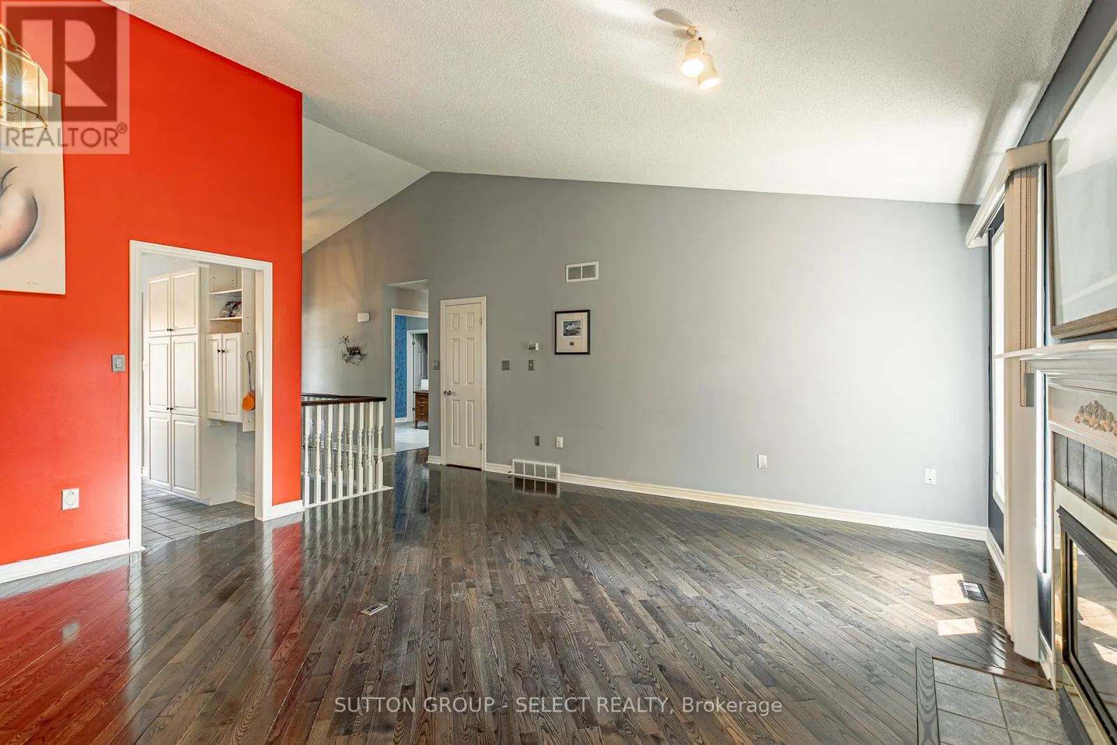13 - 627 WHARNCLIFFE ROAD S, #13