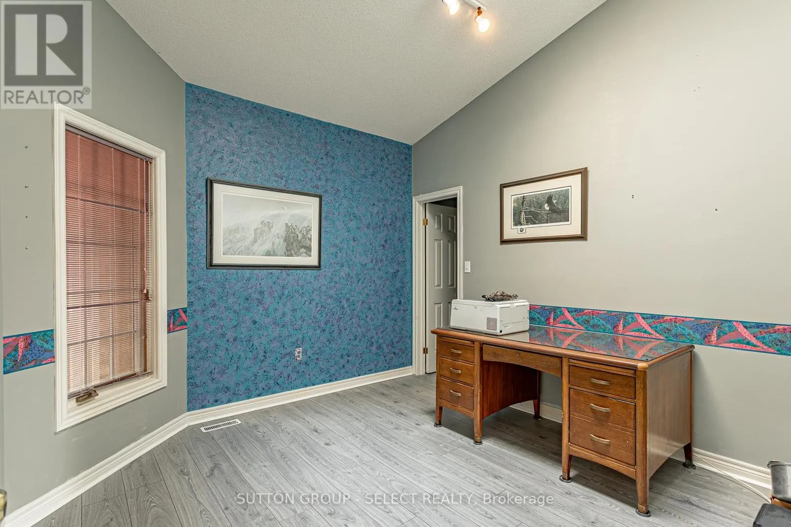 13 - 627 WHARNCLIFFE ROAD S, #13