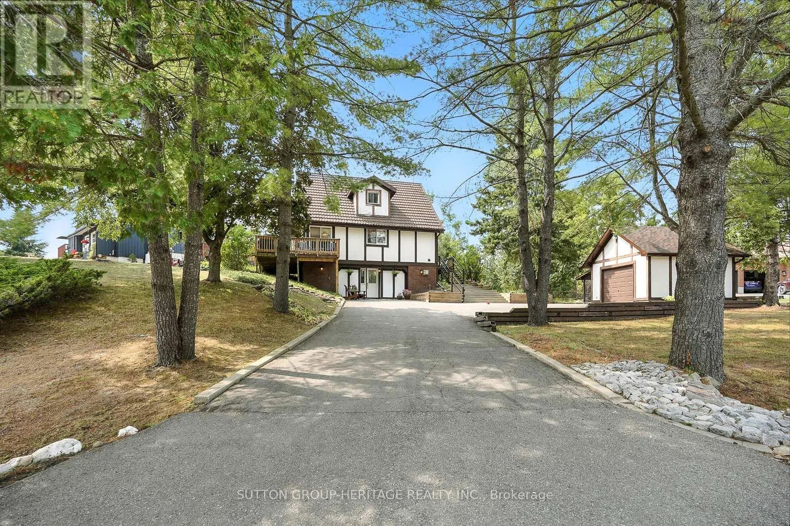 184 PIRATES GLEN DRIVE