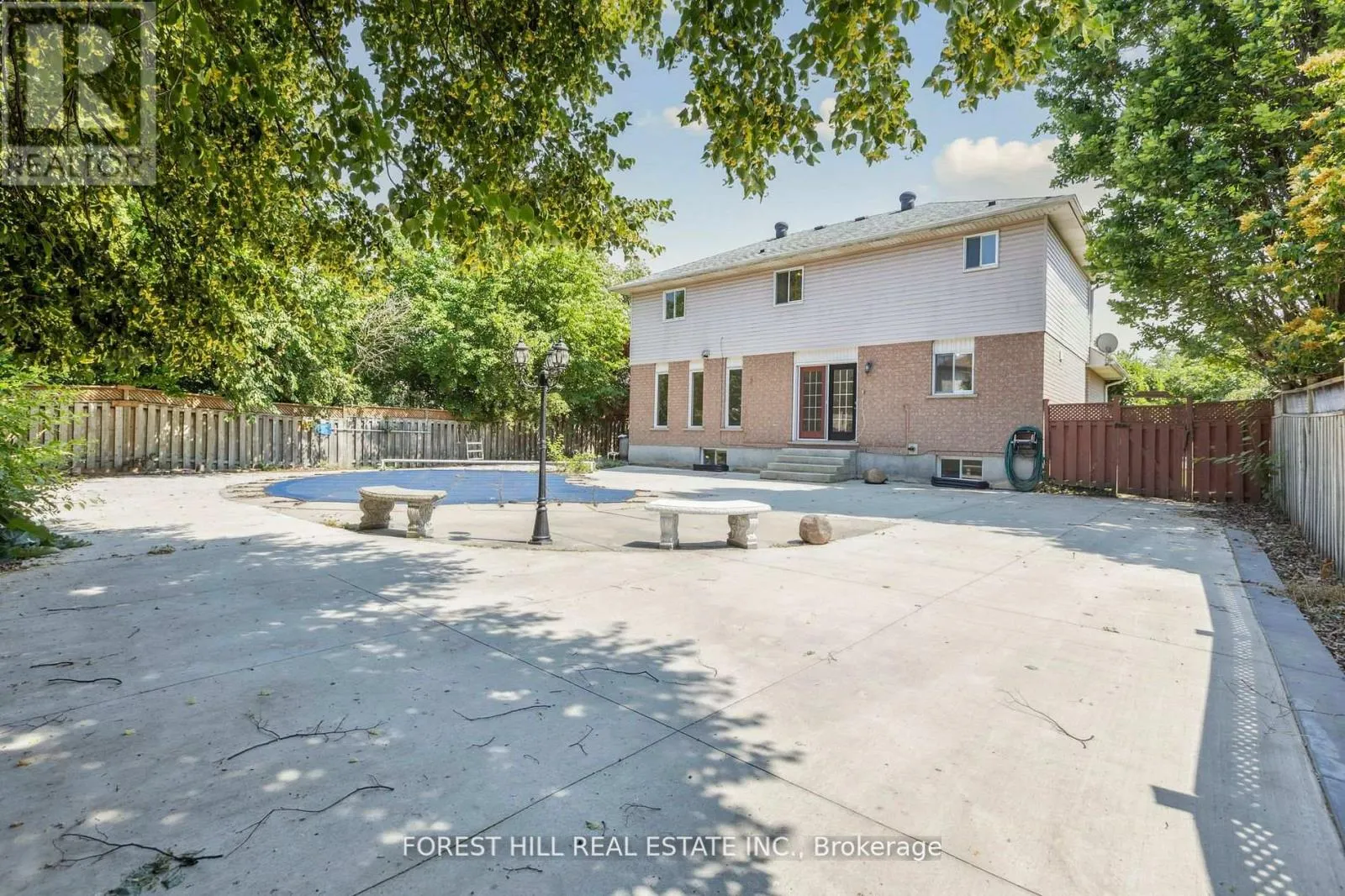683 WILLOW ROAD