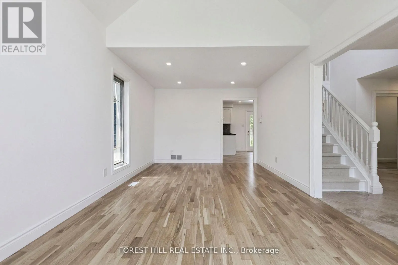 683 WILLOW ROAD