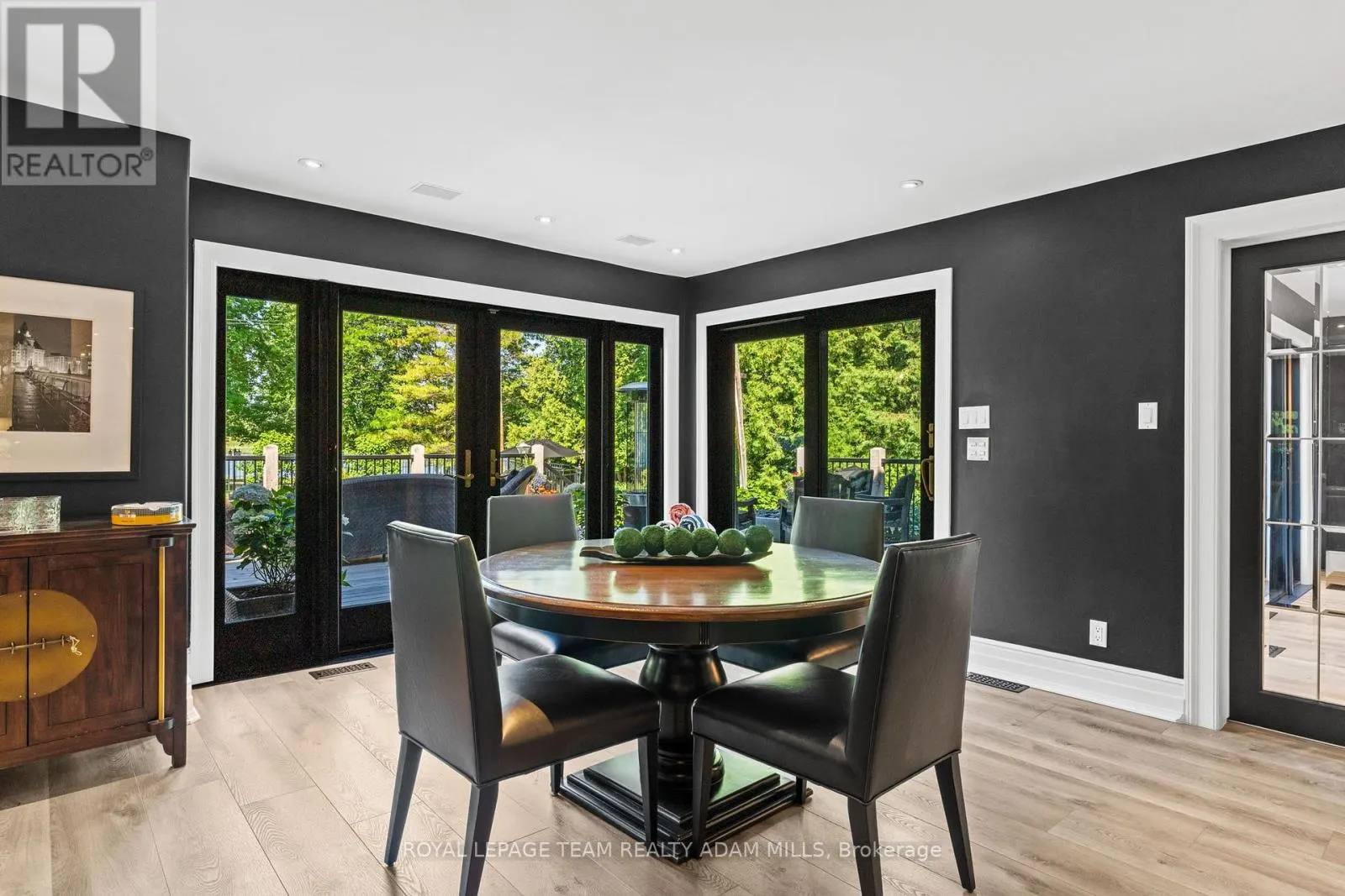 2330 SUMMERSIDE DRIVE