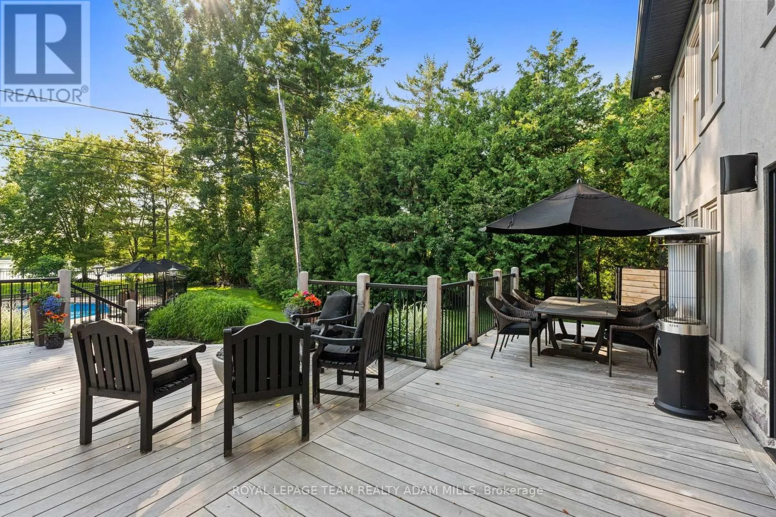 2330 SUMMERSIDE DRIVE