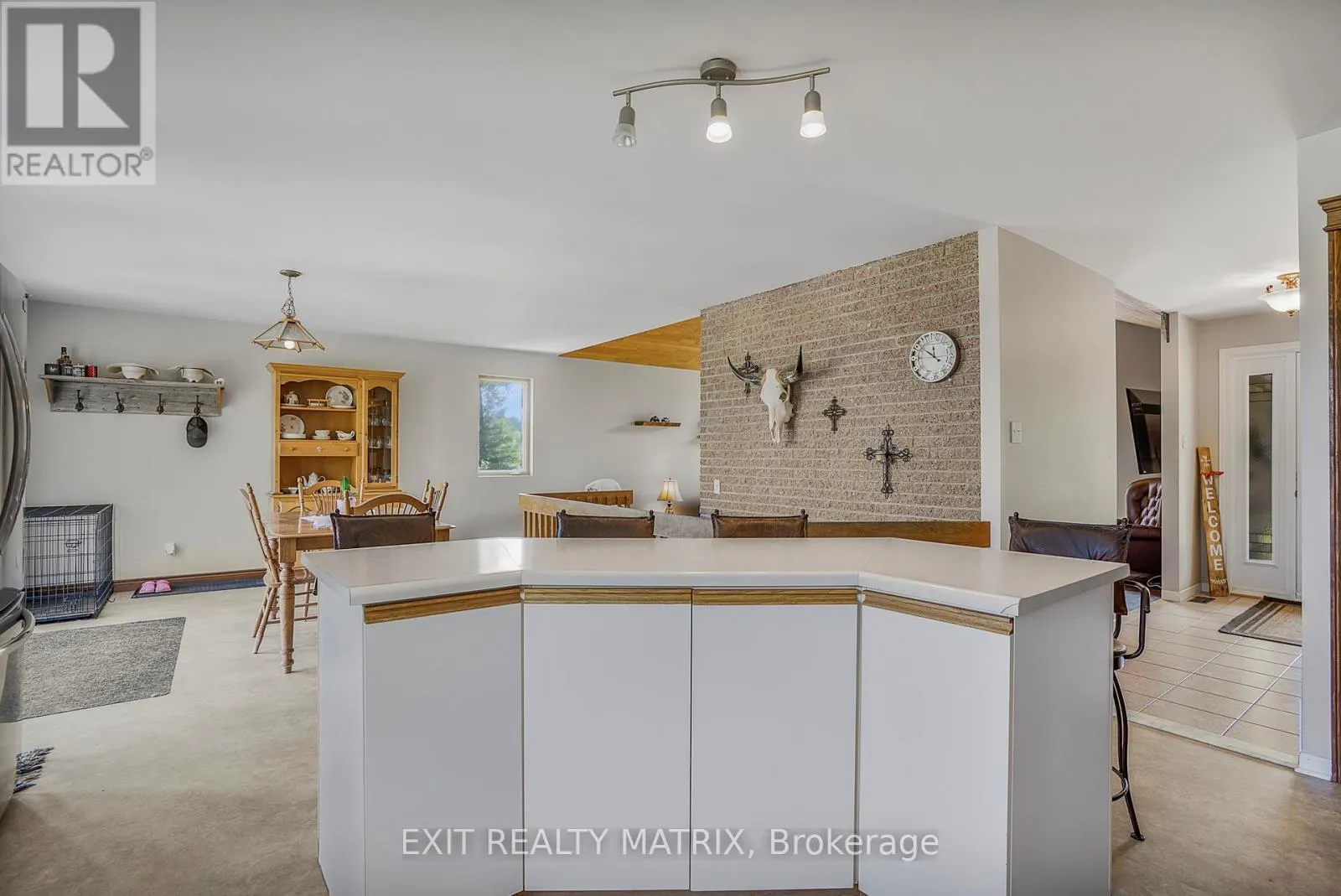3245 PATTEE ROAD