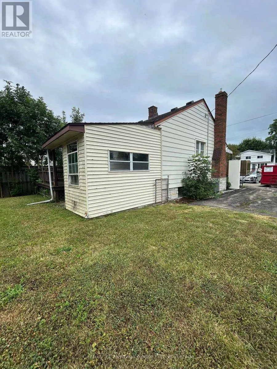 52 CATHERINE STREET