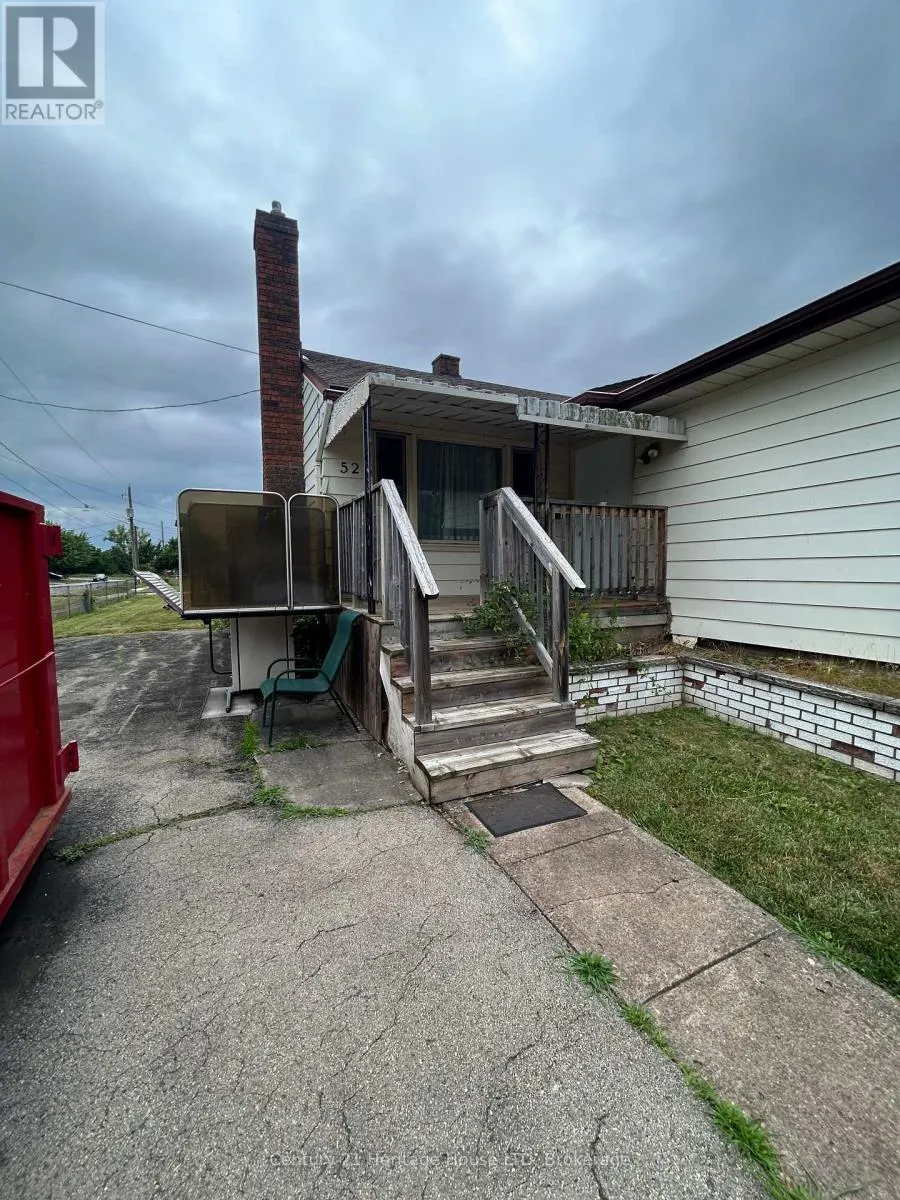 52 CATHERINE STREET