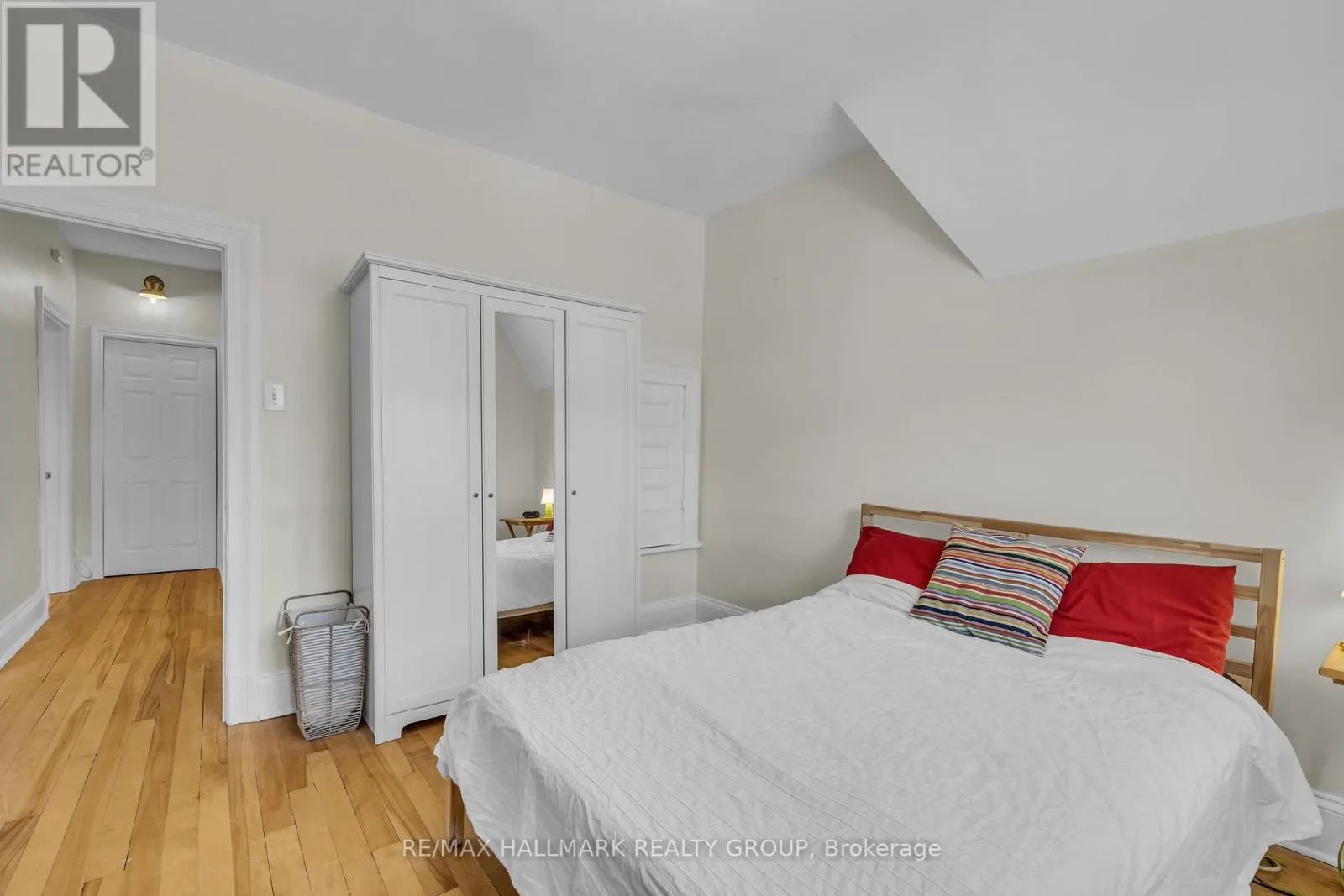 396 DALY AVENUE