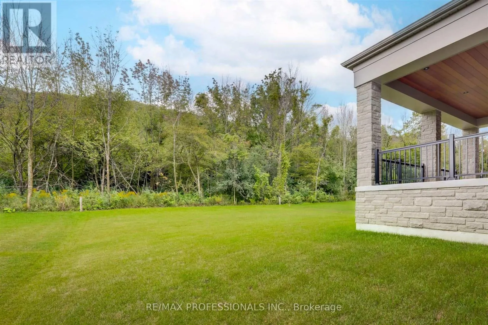 118 DOROTHY DRIVE