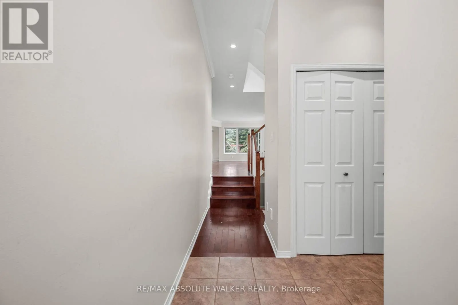 124 FORESTCREST STREET